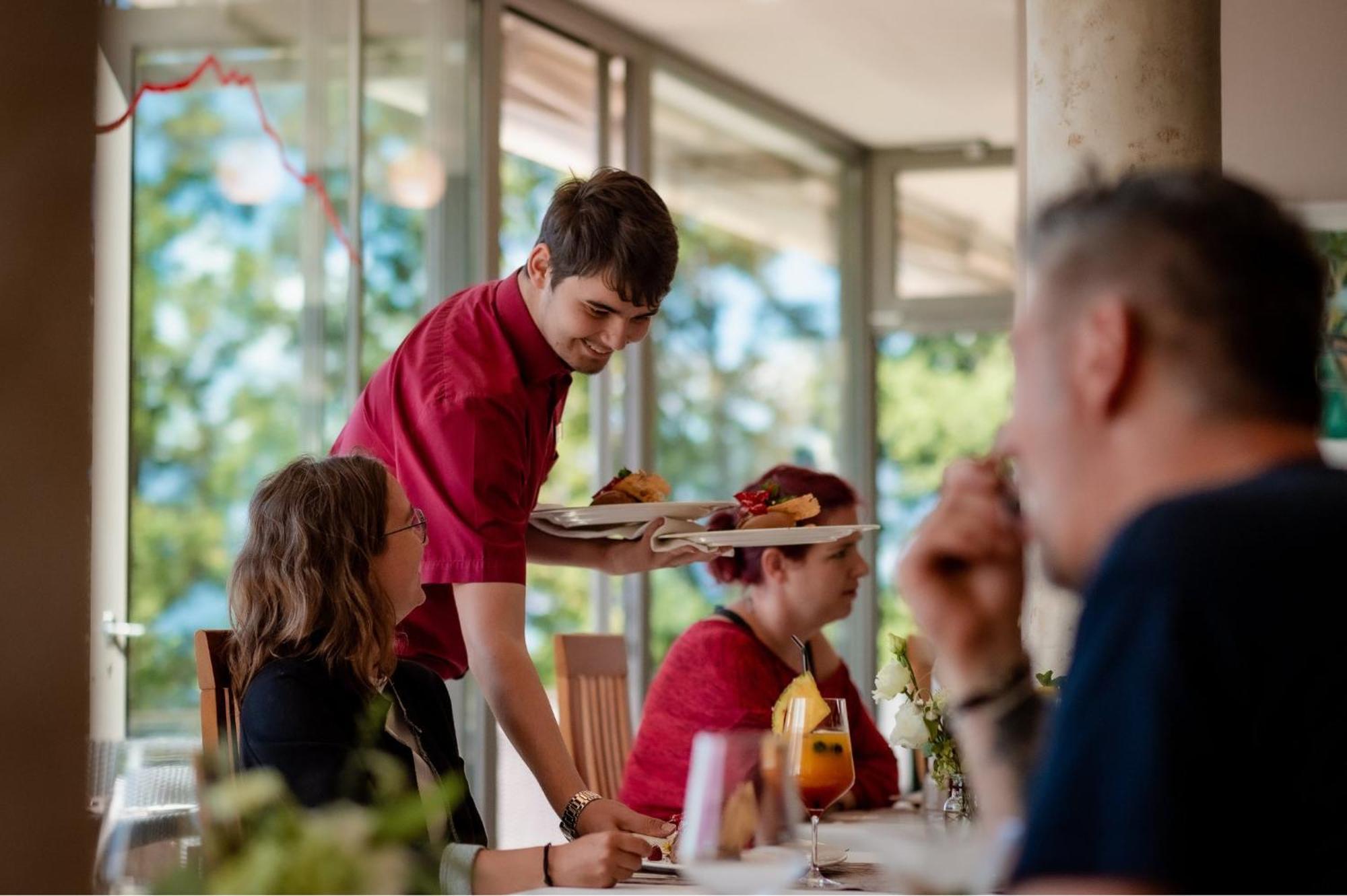 Hotel Viktor Viktorsberg Ngoại thất bức ảnh